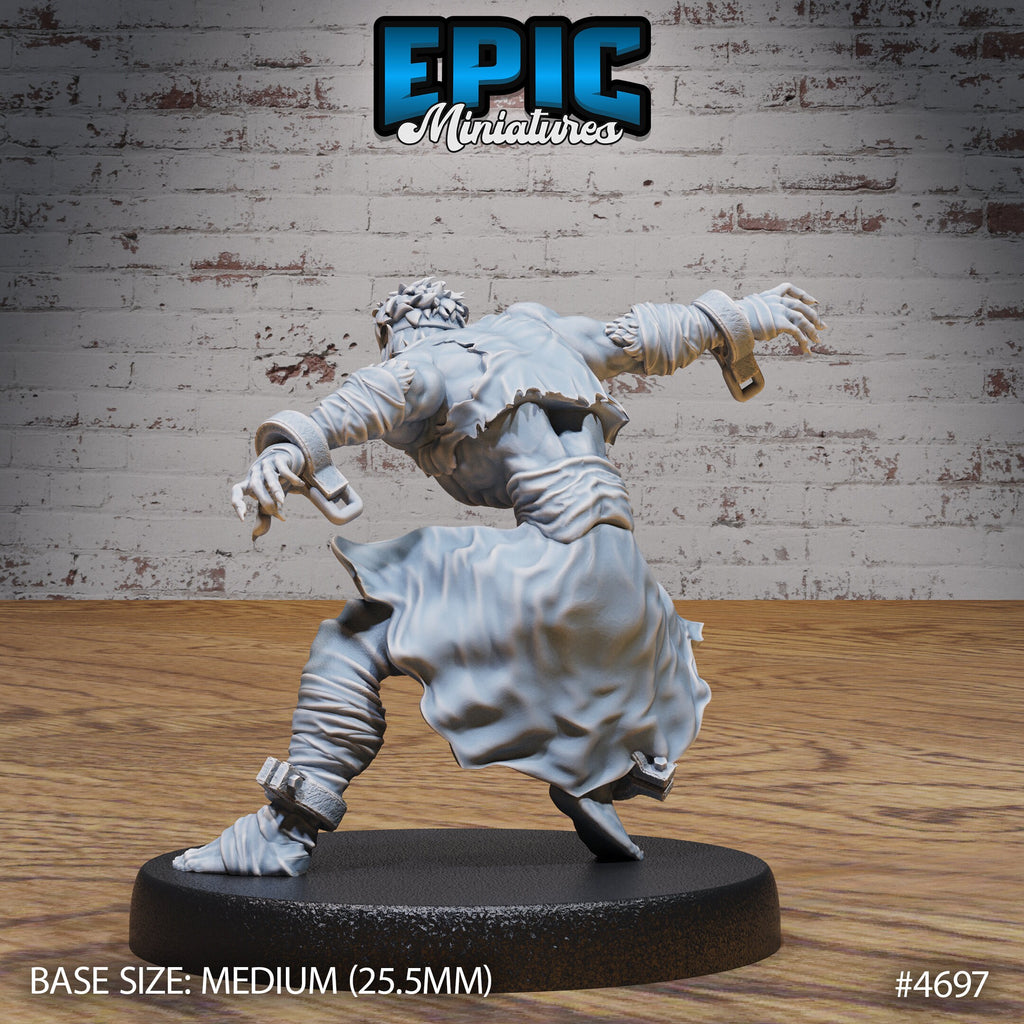 Savage Escapee Option #4697 back DND miniature Beast Hunt 16k resin
