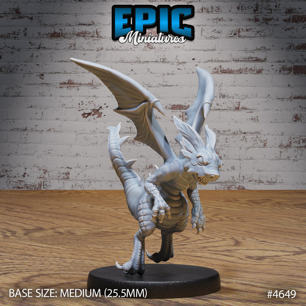 Light Dragon Wyrmling Option #4649 front DND miniature Faith Defender 16k resin