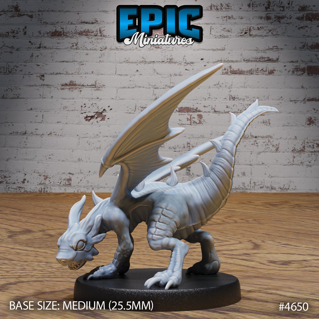 Light Dragon Wyrmling Option #4650 front DND miniature Faith Defender 16k resin