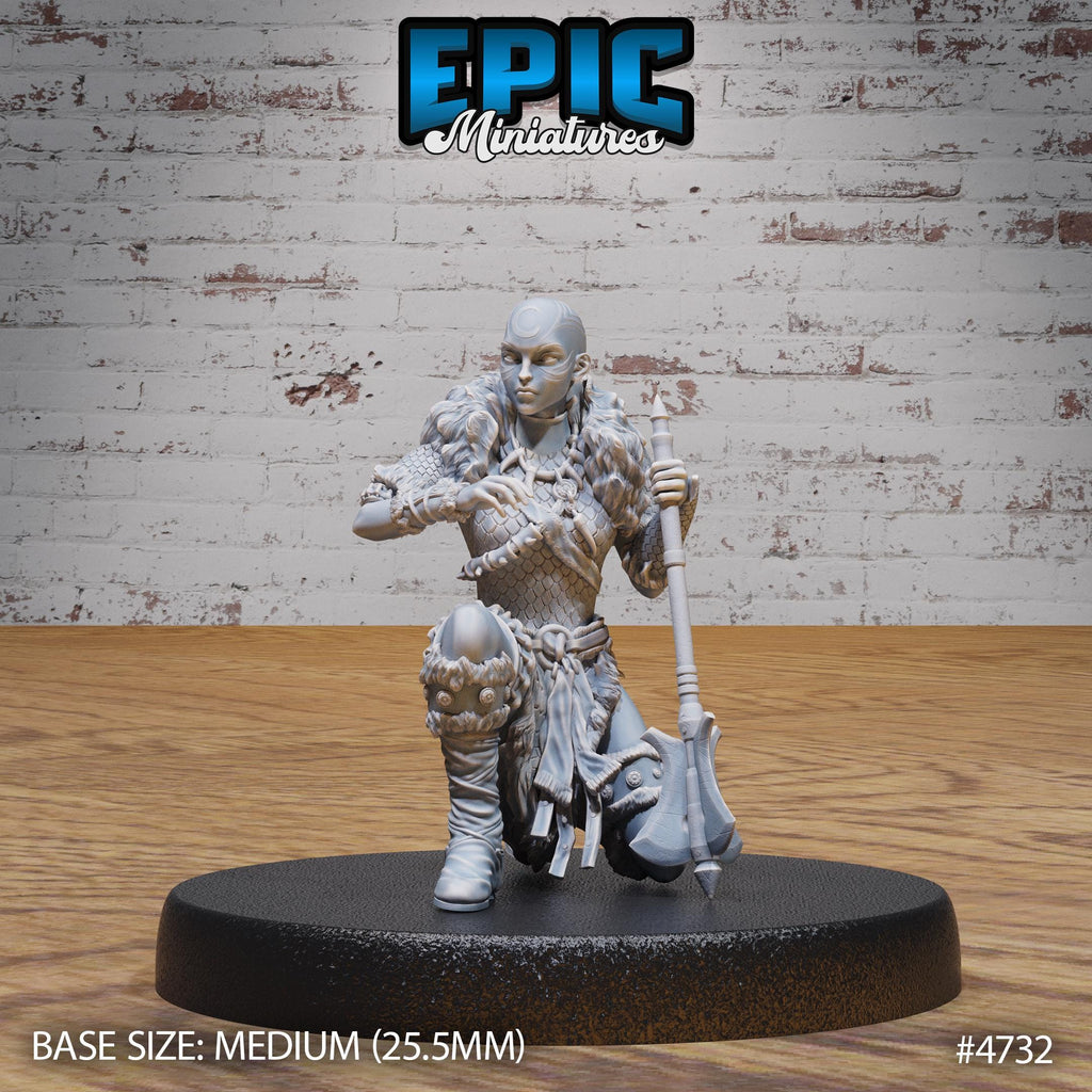 Moon Cultist Option #4732 front DND miniature Old Fables 16k resin