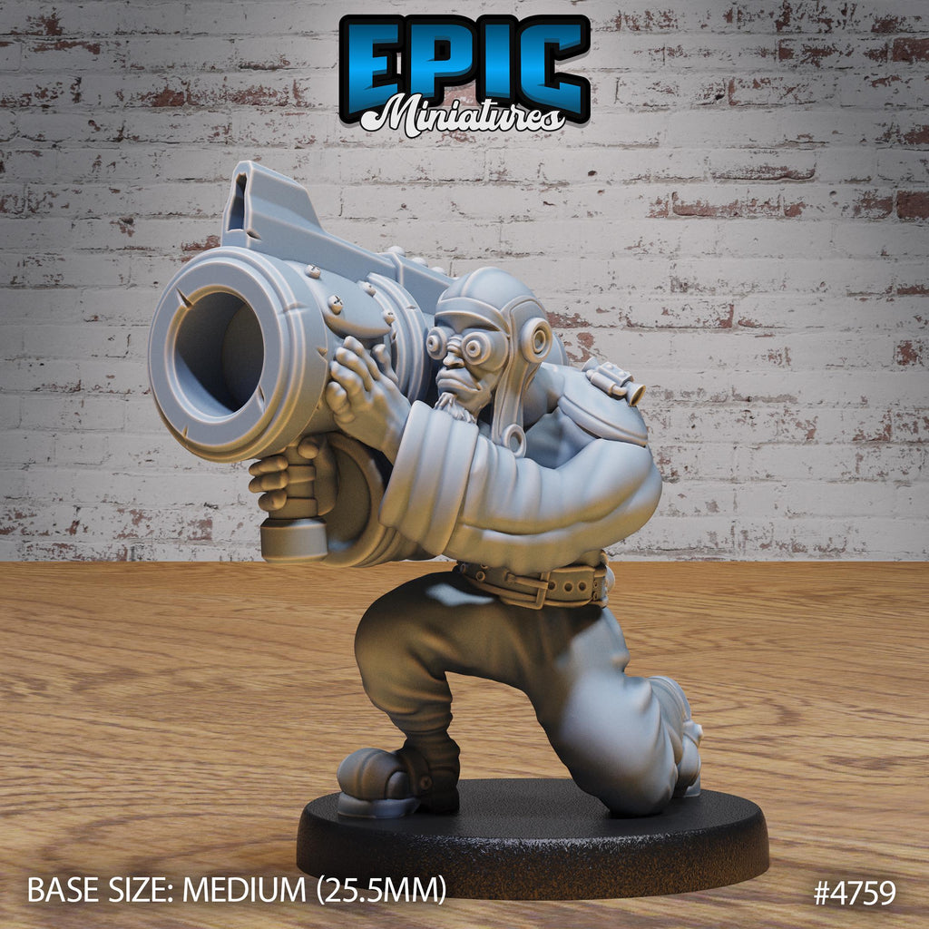 Airship Pilot Option #4759 front DND miniature Steam Society 16k resin