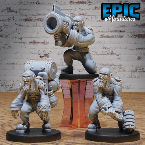 Airship Pilot Set of 3 DND miniatures group photo Steam Society