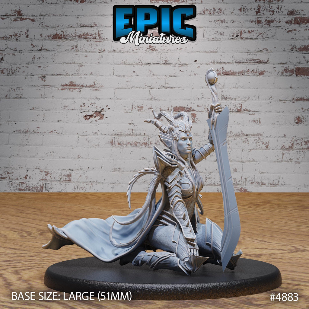 Queen Tiamat Avatar Option #4883 front DND miniature Age of Dragons 16k resin