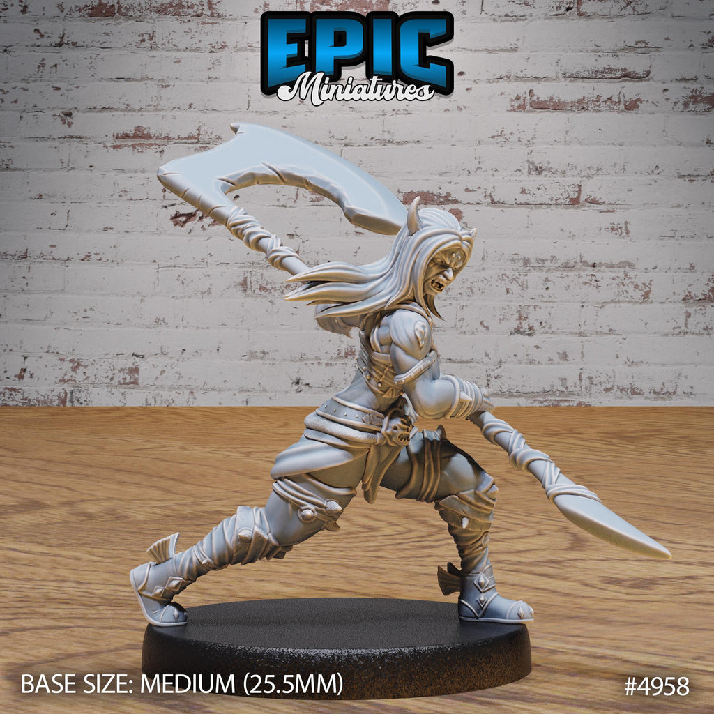 Orc Tiefling Female Option #4958 front DND miniature Savage Attack 16k resin