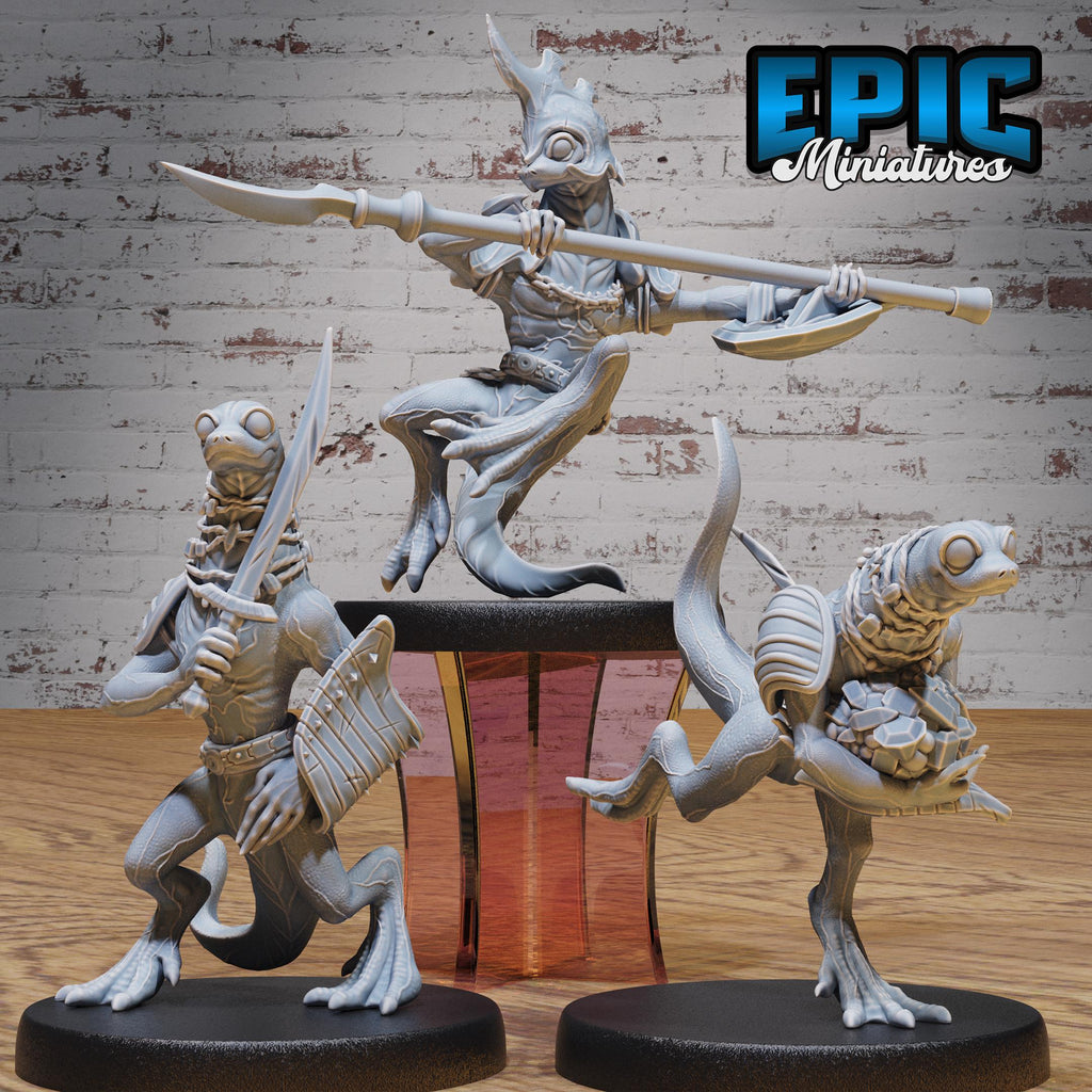 Fire Newt DND miniatures group photo Savage Attack