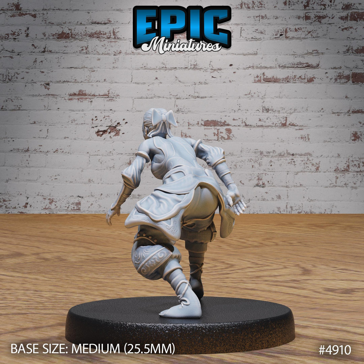 Monk Adventurer Female Option #4910 back DND miniature Legends of the East 16k resin