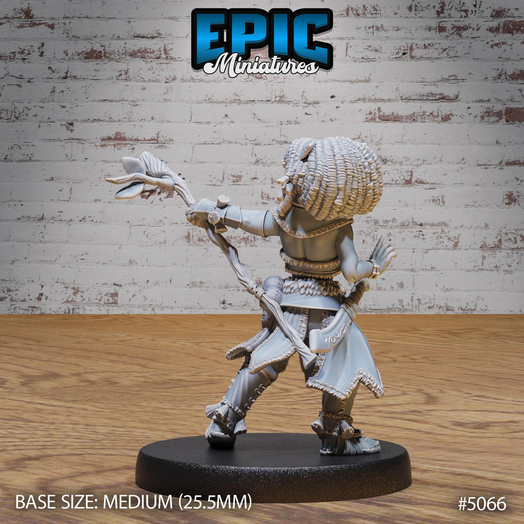 Halfling Druid Female Option #5066 back DND miniature Halfling Meadows 16k resin