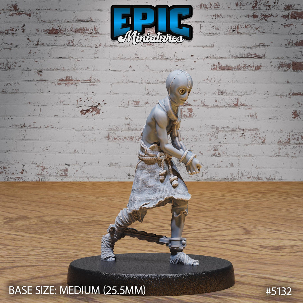 Old Prisoner Option #5133 front DND miniature Prison Break 16k resin