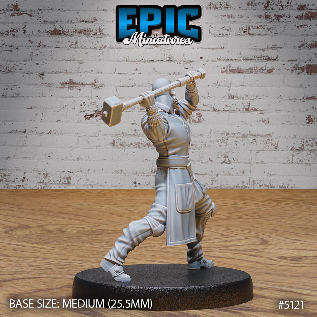 Imprisoned Blacksmith Option #5121 back DND miniature Prison Break 16k resin