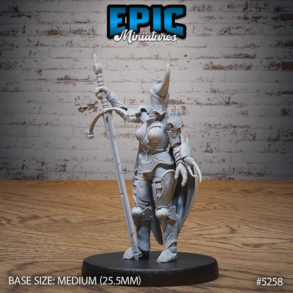 Insect Knight Lady Panther Option #5259 front DND miniature Ancient Nature 16k resin