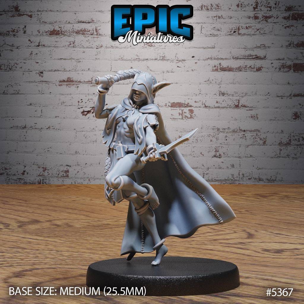 Elf Vampire Lady Option #5368 front DND miniature Bloody Night 16k resin