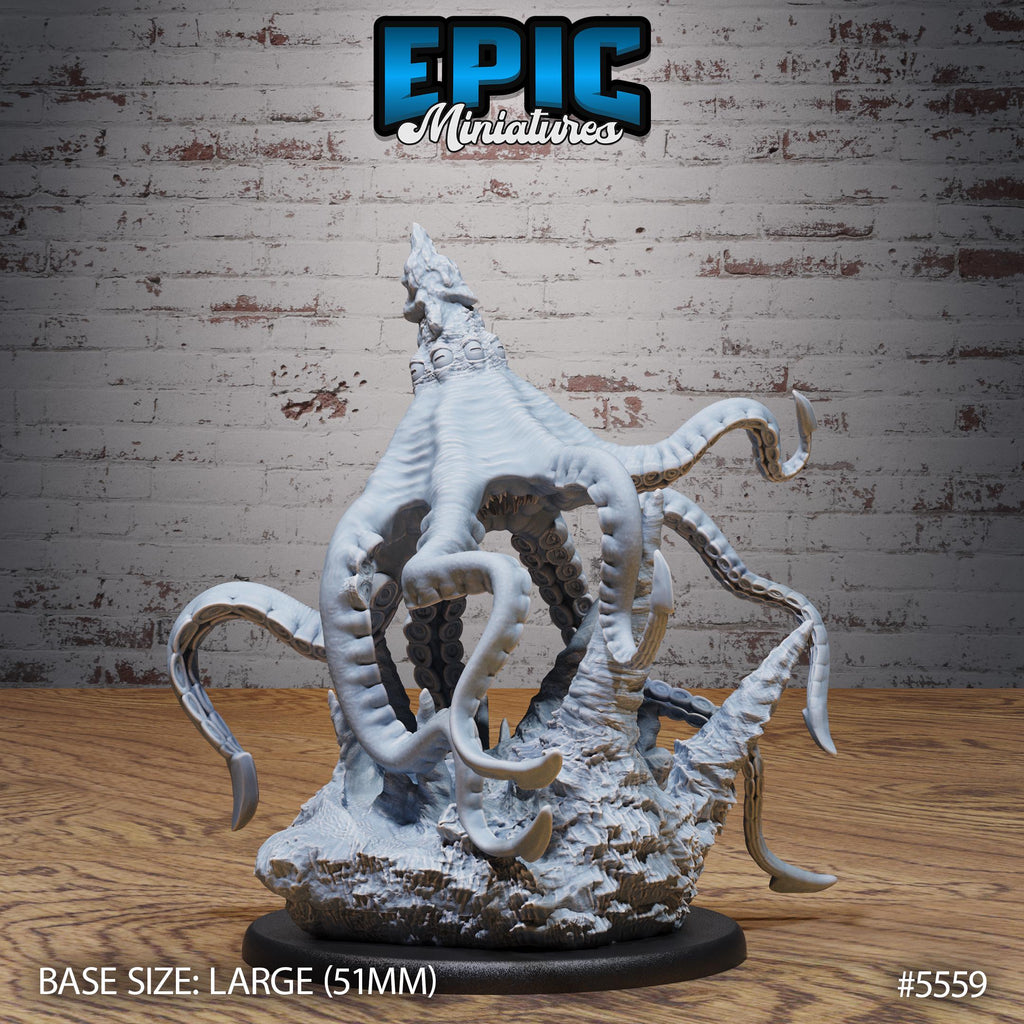 Dark Mantle Option #5559 front DND miniature Monster Frenzy 16k resin