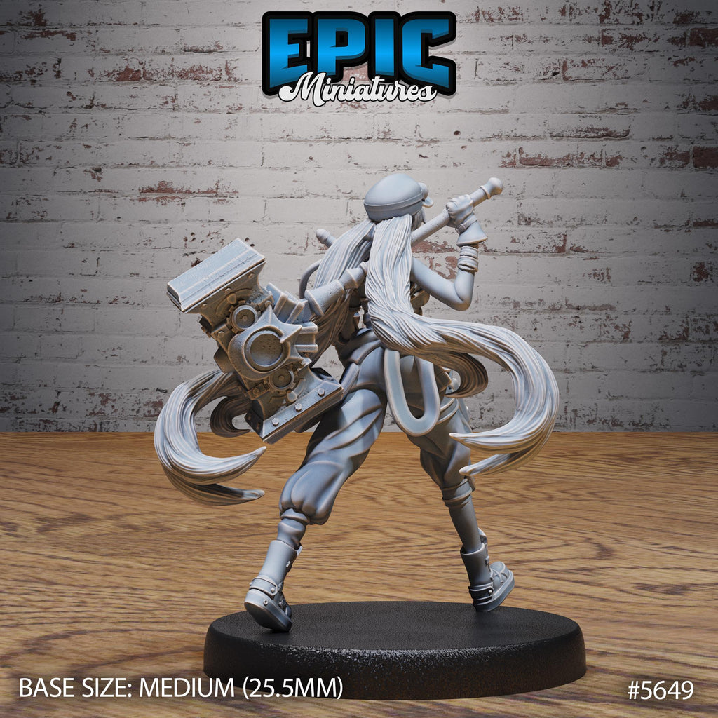 Tinkerer Bethy Option #5649 back DND miniature Mechanus Clockwork 16k resin