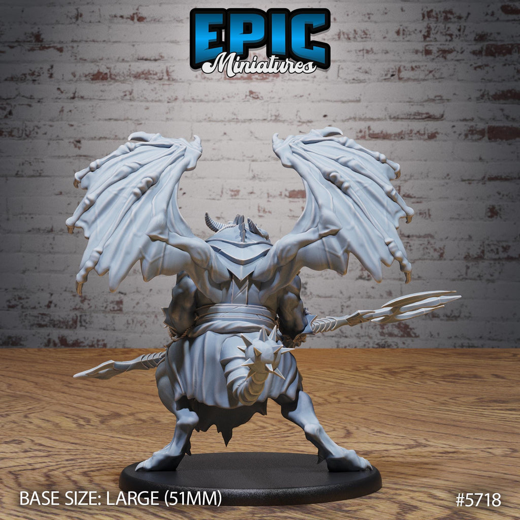 Draconian Butcher Option #5718 front DND miniature Dragon Hunt 16k resin