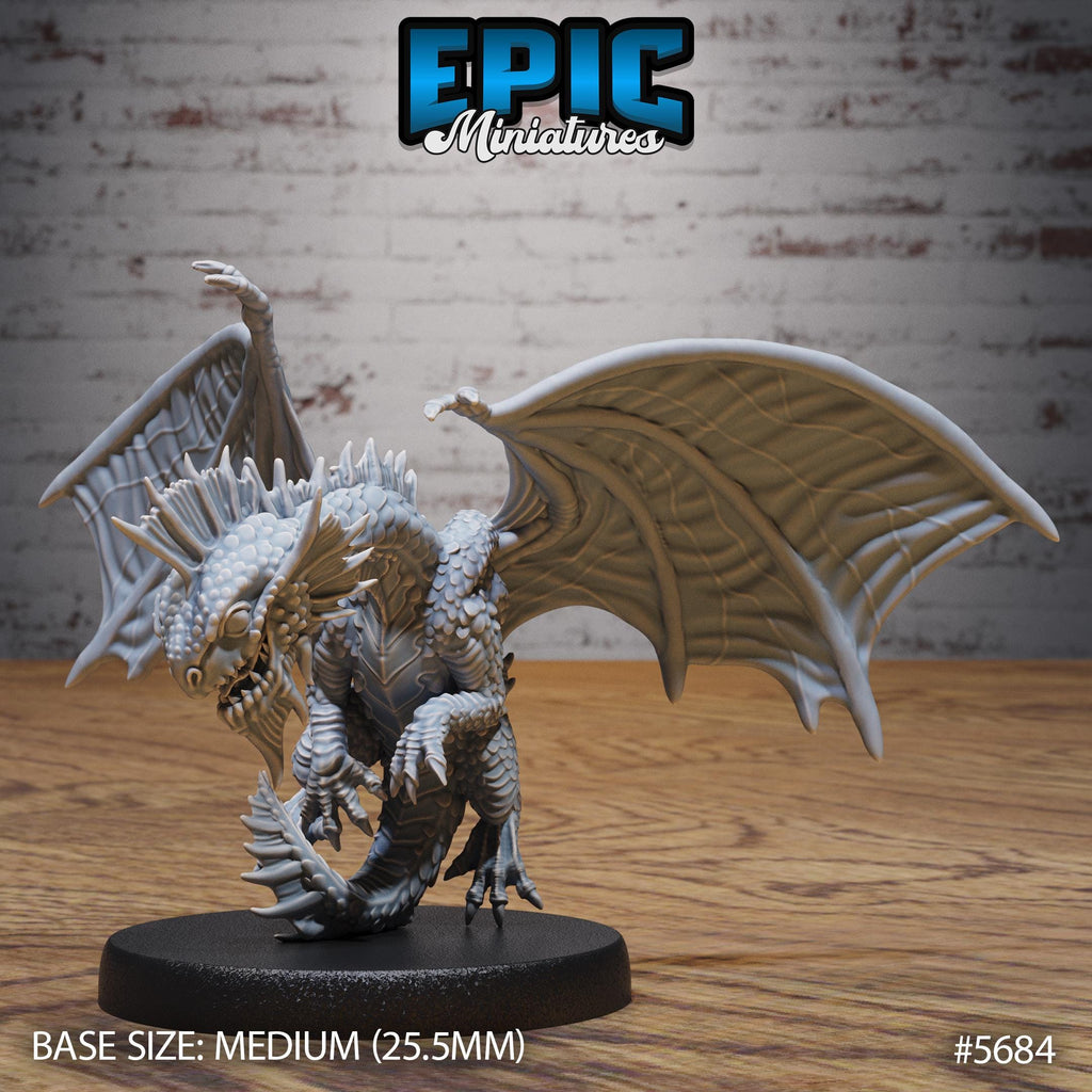 Silver Dragon Wyrmling Option #5684 front DND miniature Dragon Hunt 16k resin
