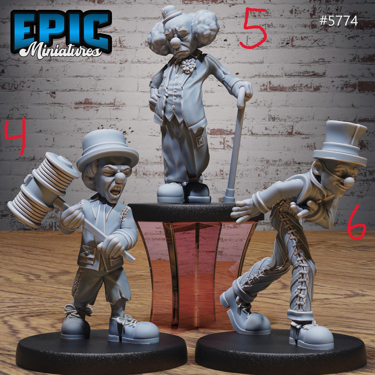 Clown Option #5774 front DND miniature Grand Carnival 16k resin