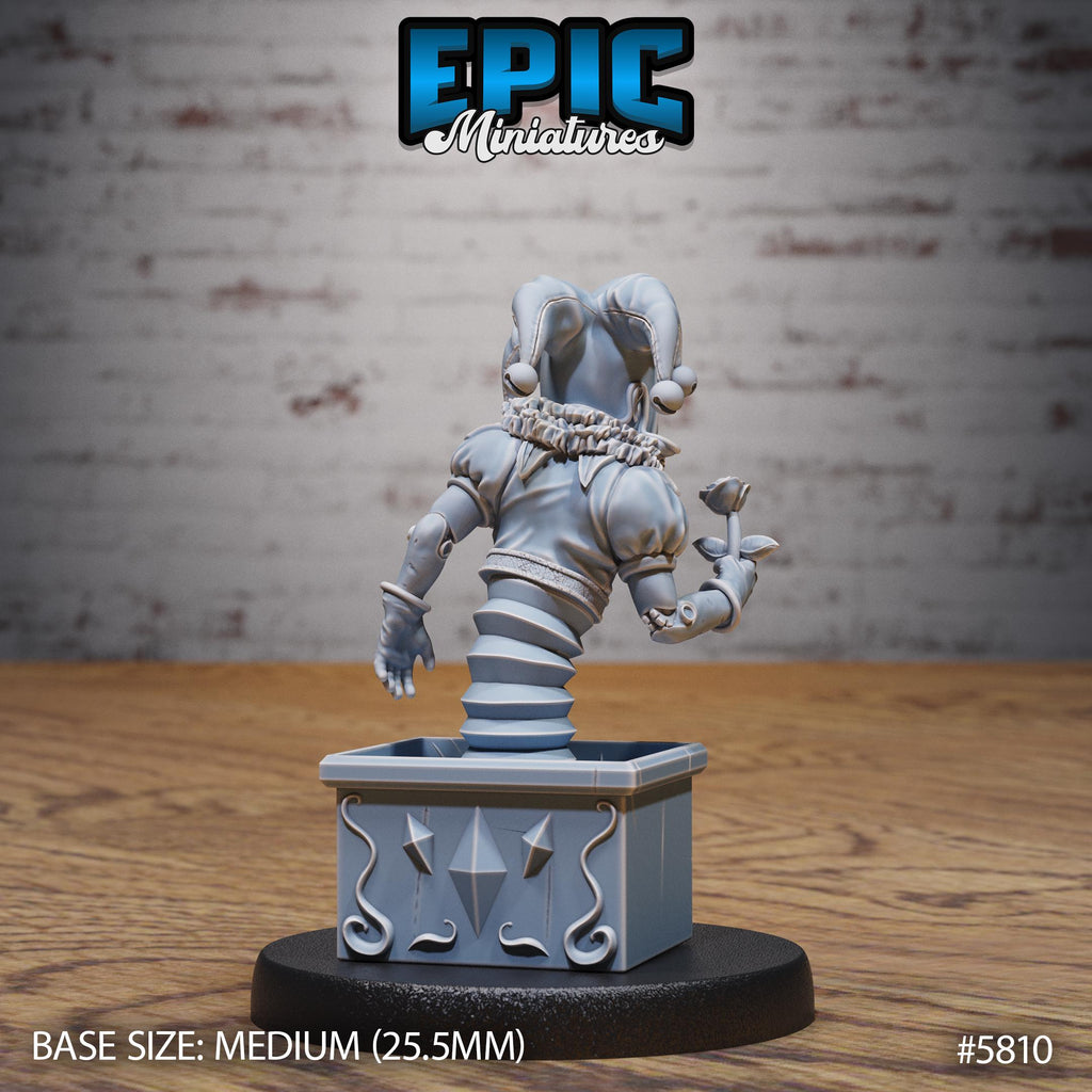 Creepy Clown Option #5810 back DND miniature Grand Carnival 16k resin
