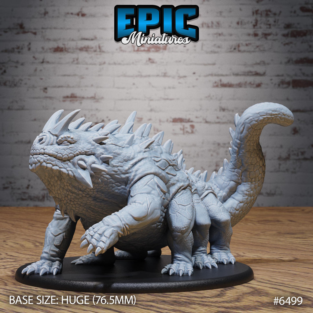 Classic Basilisk Option #6499 front DND miniature Goblin Camp 16k resin
