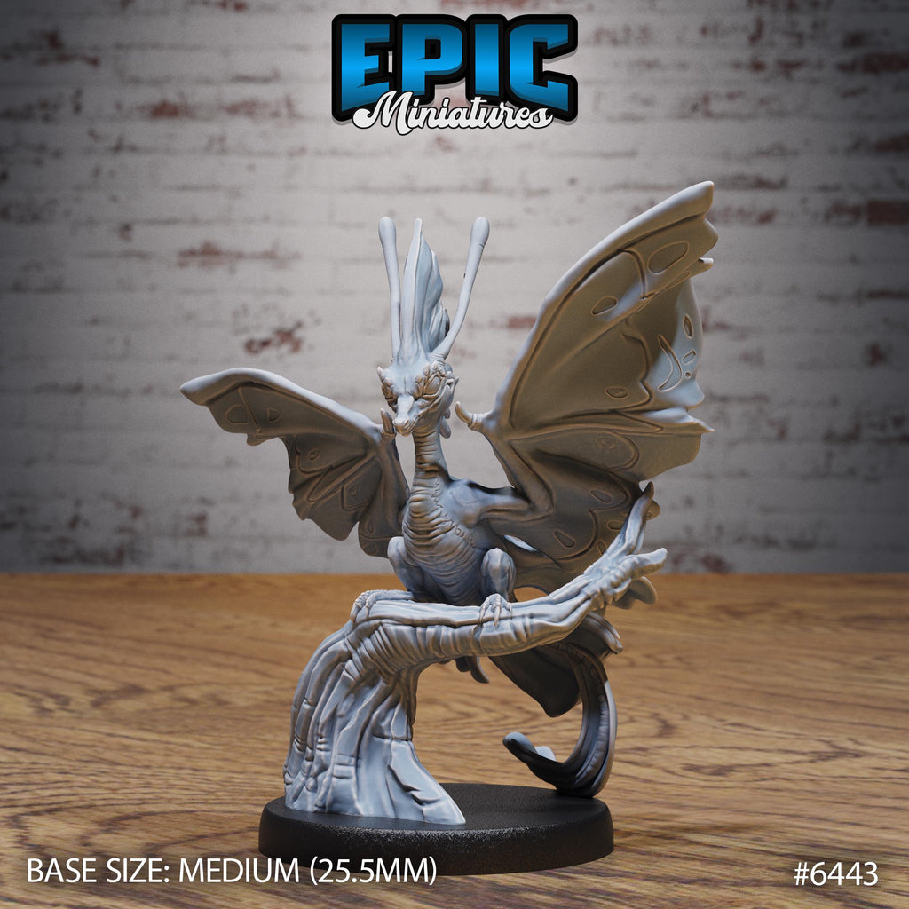 Fairy Wyvern Option #6443 front DND miniature Dragons Reborn 16k resin