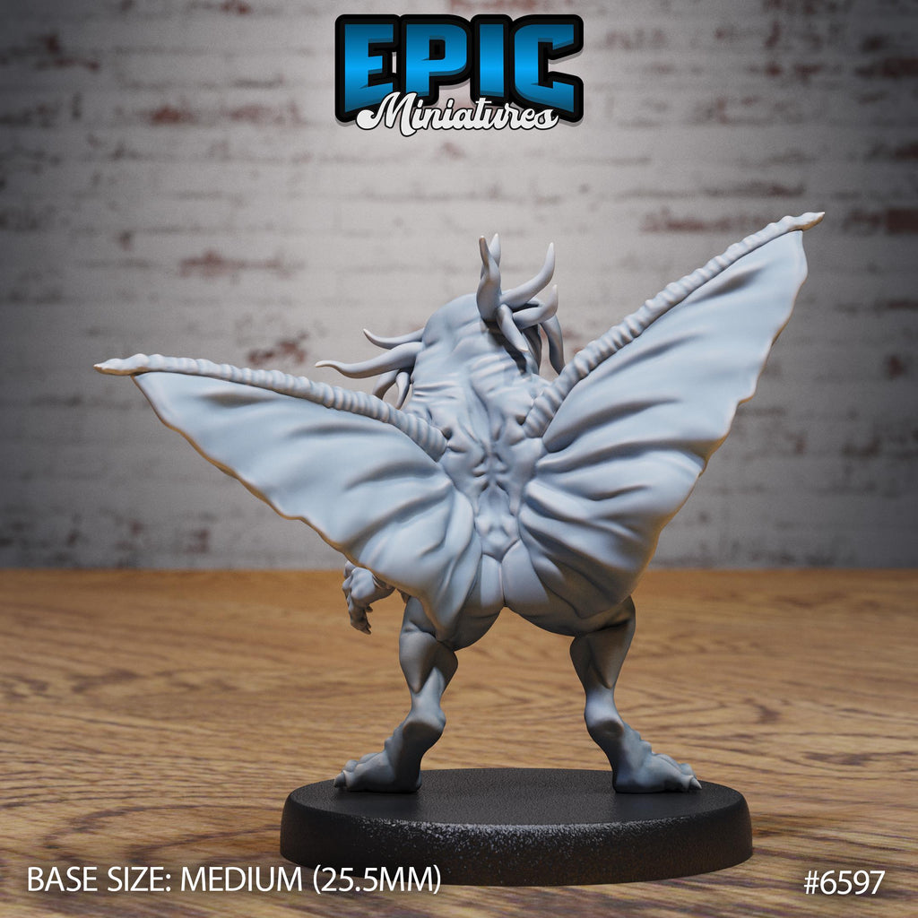 Homunculus Option #6597 back DND miniature Magical Library 16k resin