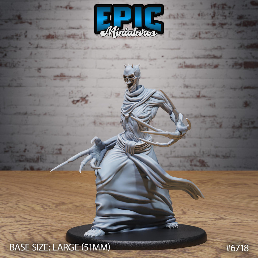 Bone Claw Option #6718 front DND miniature Lich Lords Crypt 16k resin