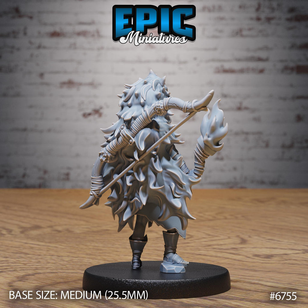 Amazoness Champion back DND miniature Primal Jungle 16k resin