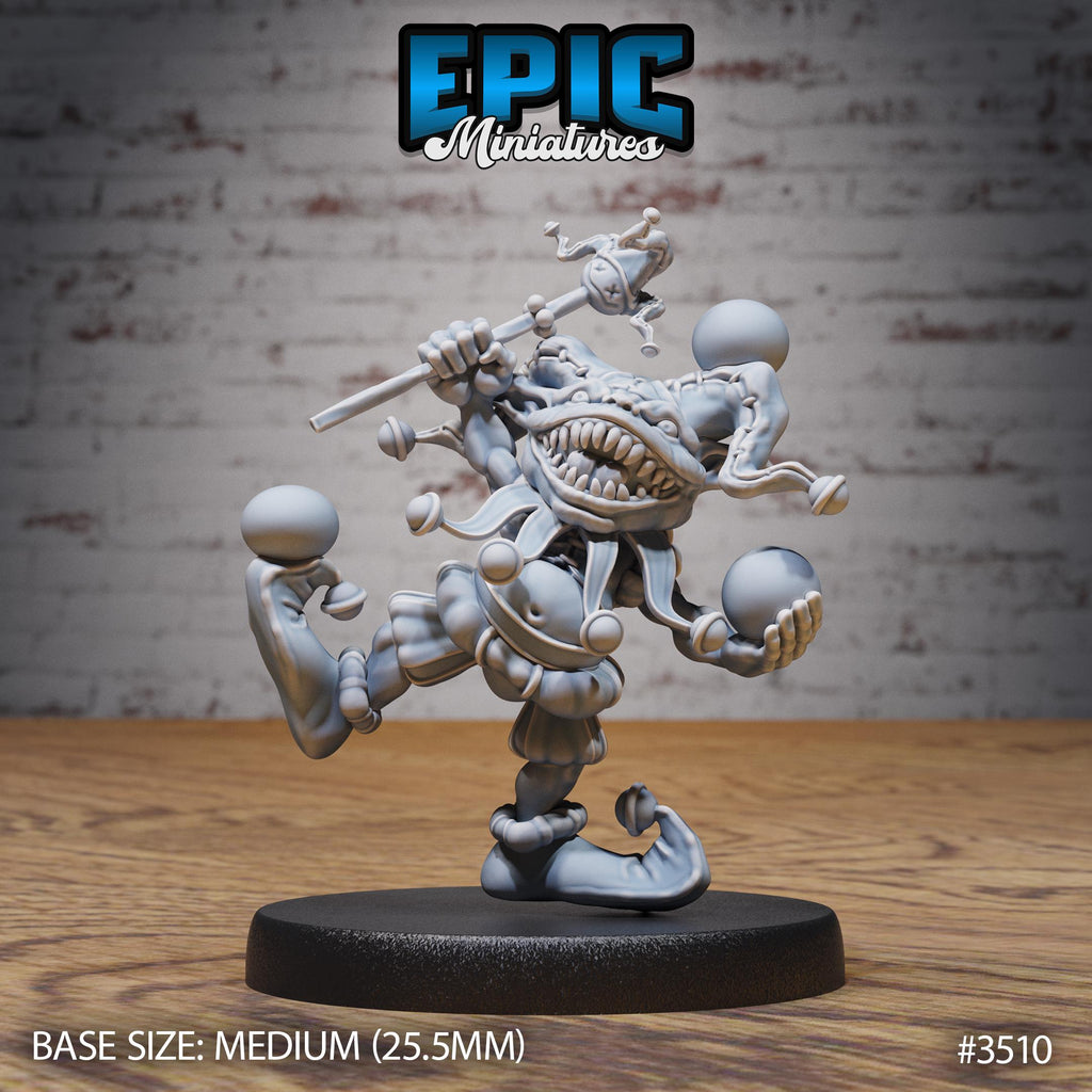 Goblin Clown Option #3510 front DND miniature Nightsky Carnival 16k resin