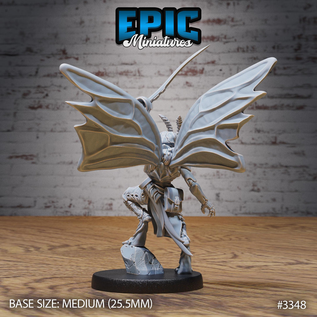 Moth Folk Warrior Option #3348 back DND miniature Insectoid Jungle 16k resin