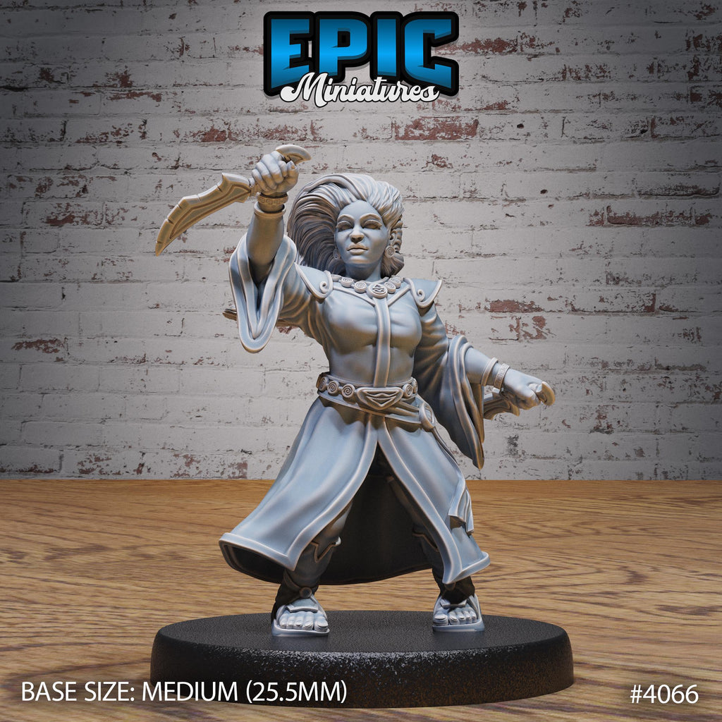 Dwarf Wind Mage Female Option #4066 front DND miniature Elemental Lands 16k resin