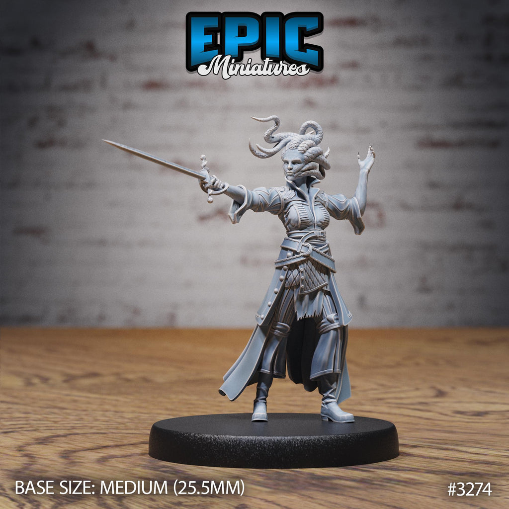 Gorgon Pirate Option #3274 front DND miniature Pirate Scourge 16k resin
