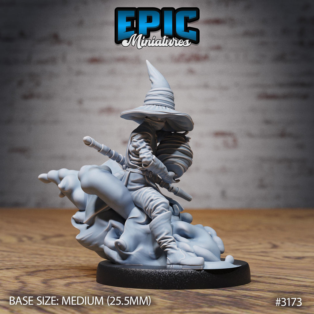 Hunters Guild Lizard Tamer Option #3173 front DND miniature Dragons Reign 16k resin