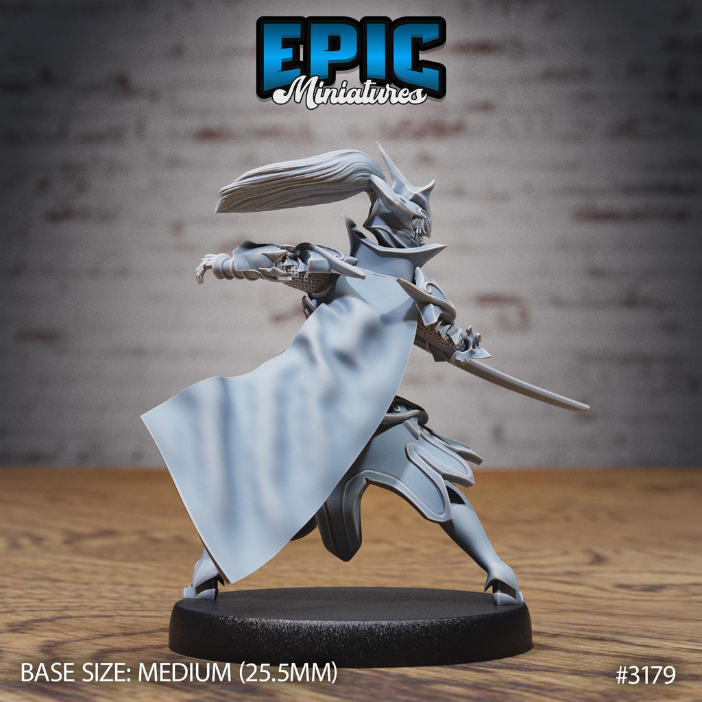 Hunters Guild Female Knight Option #3179 back DND miniature Dragons Reign 16k resin
