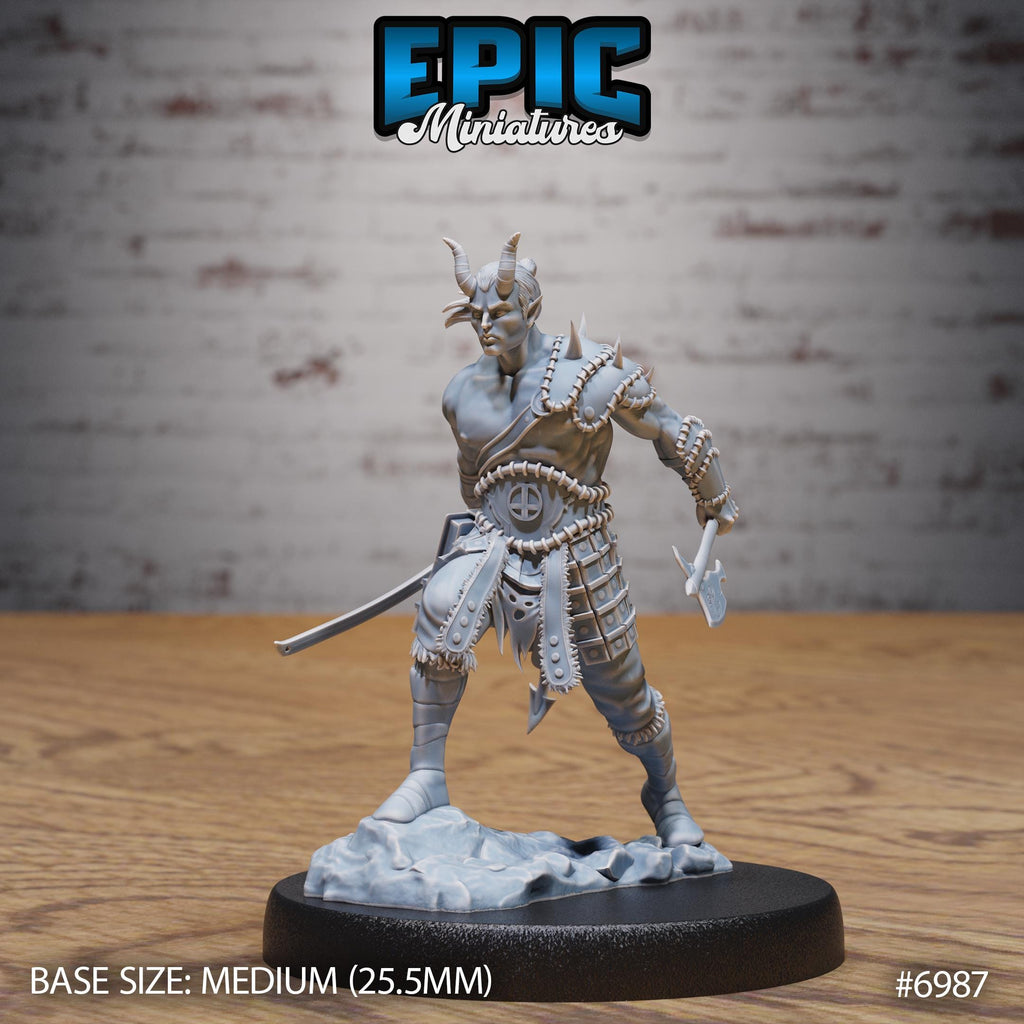 Tiefling Barbarian Option #6987 front DND miniature Infernal Heritage 16k resin