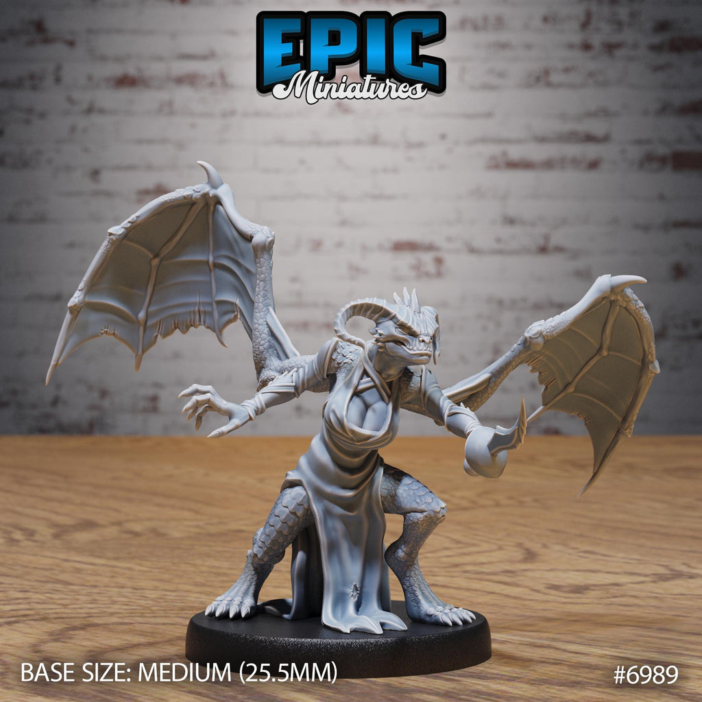 Female Night Stalker Option #6989 front DND miniature Infernal Heritage 16k resin
