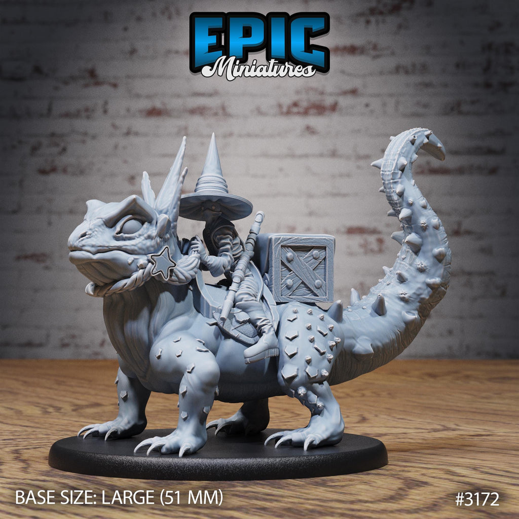 Hunters Guild Lizard Tamer Option #3172 (2) front DND miniature Dragons Reign 16k resin
