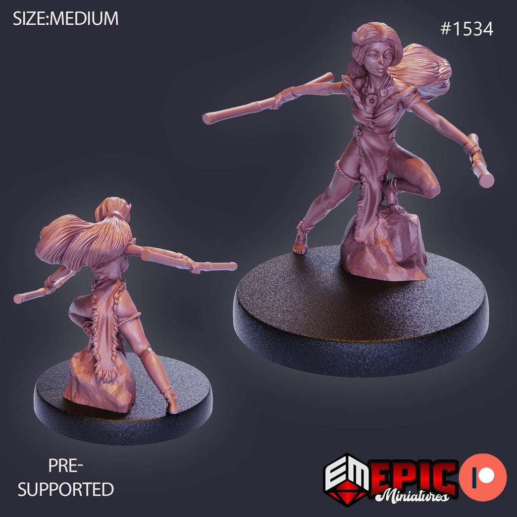 Wildling Princess Option #1534 front DND miniature Barbarian Winter 16k resin