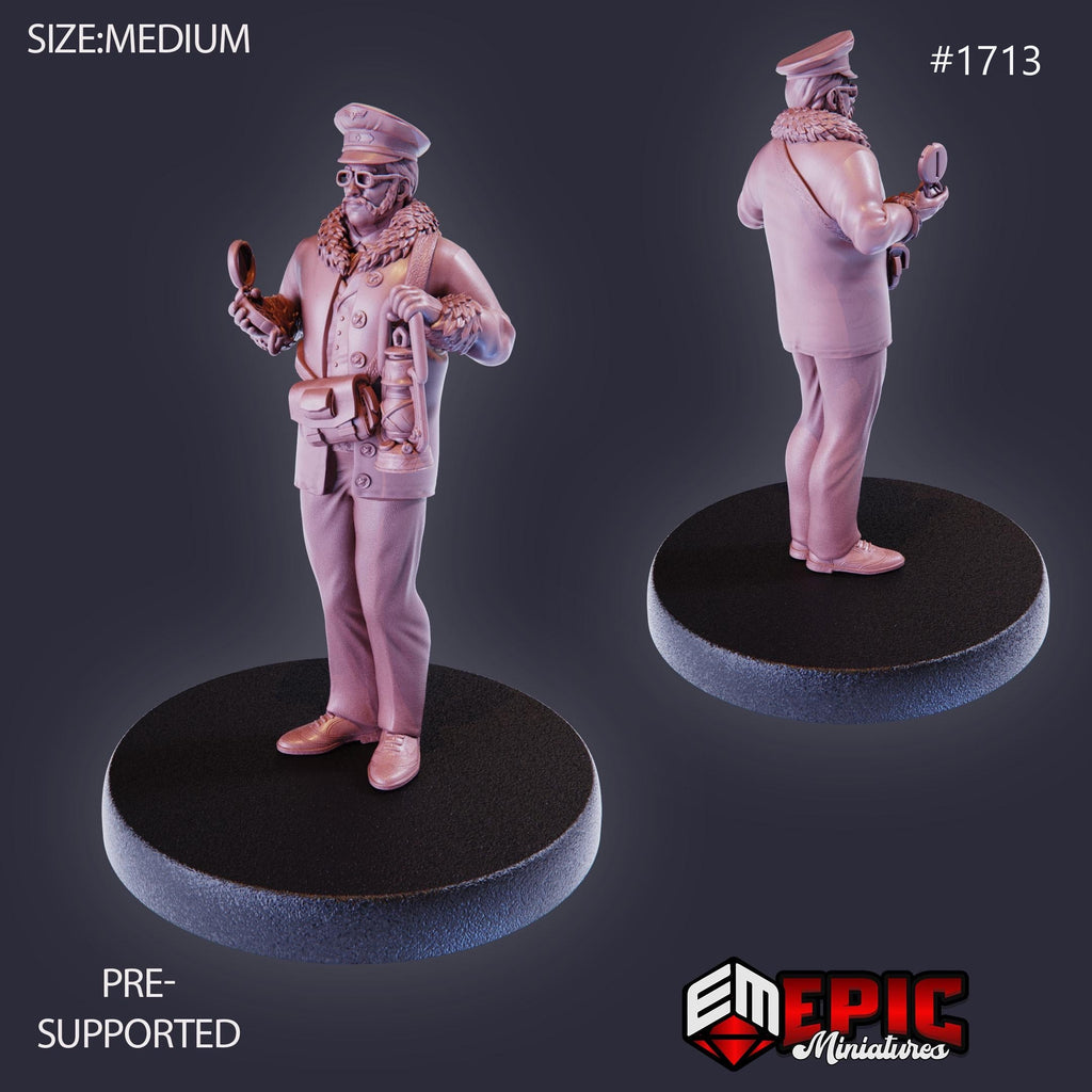 Train Conductor Option #1713 front DND miniature Steam Constructs 16k resin