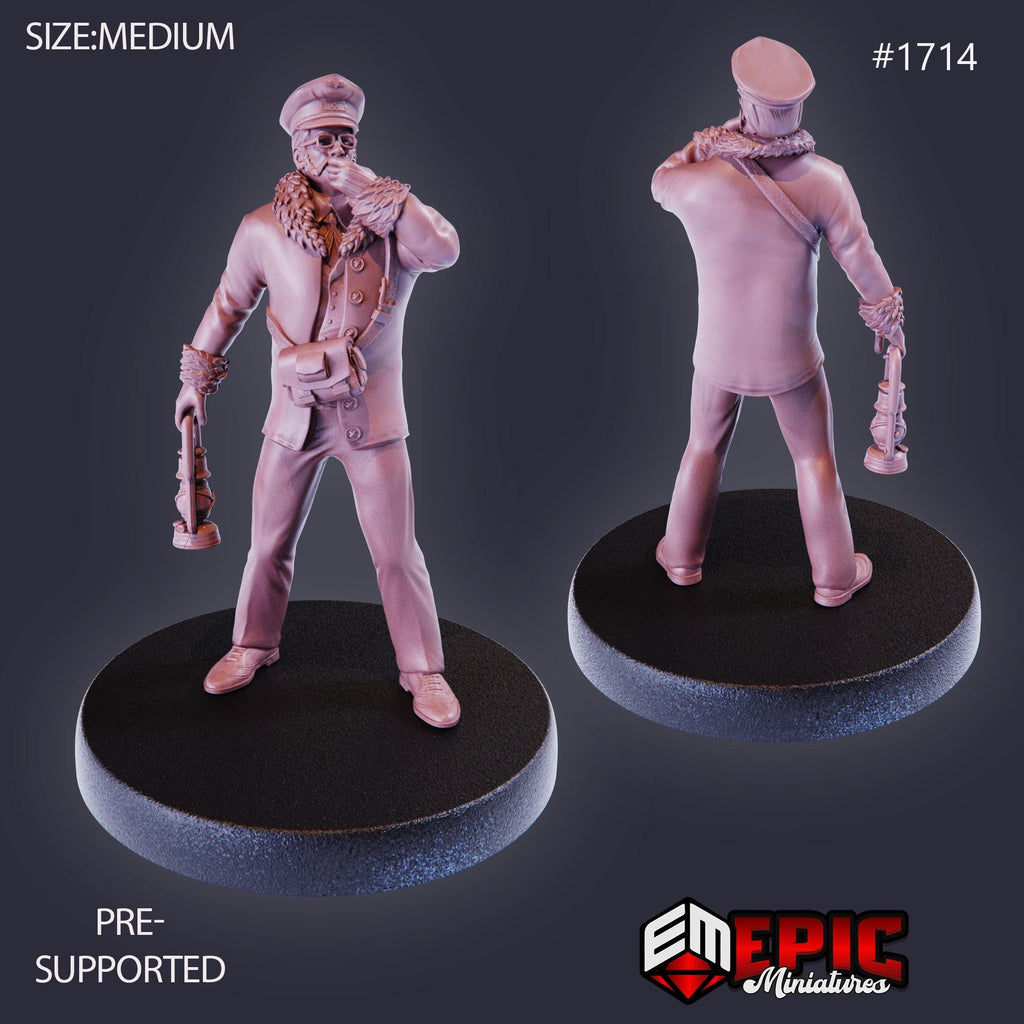 Train Conductor Option #1714 front DND miniature Steam Constructs 16k resin