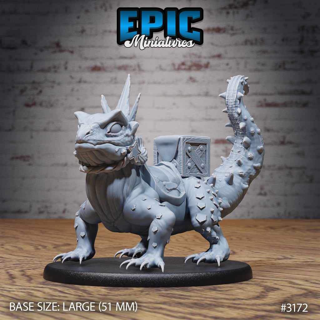 Hunters Guild Lizard Tamer Option #3172 front DND miniature Dragons Reign 16k resin