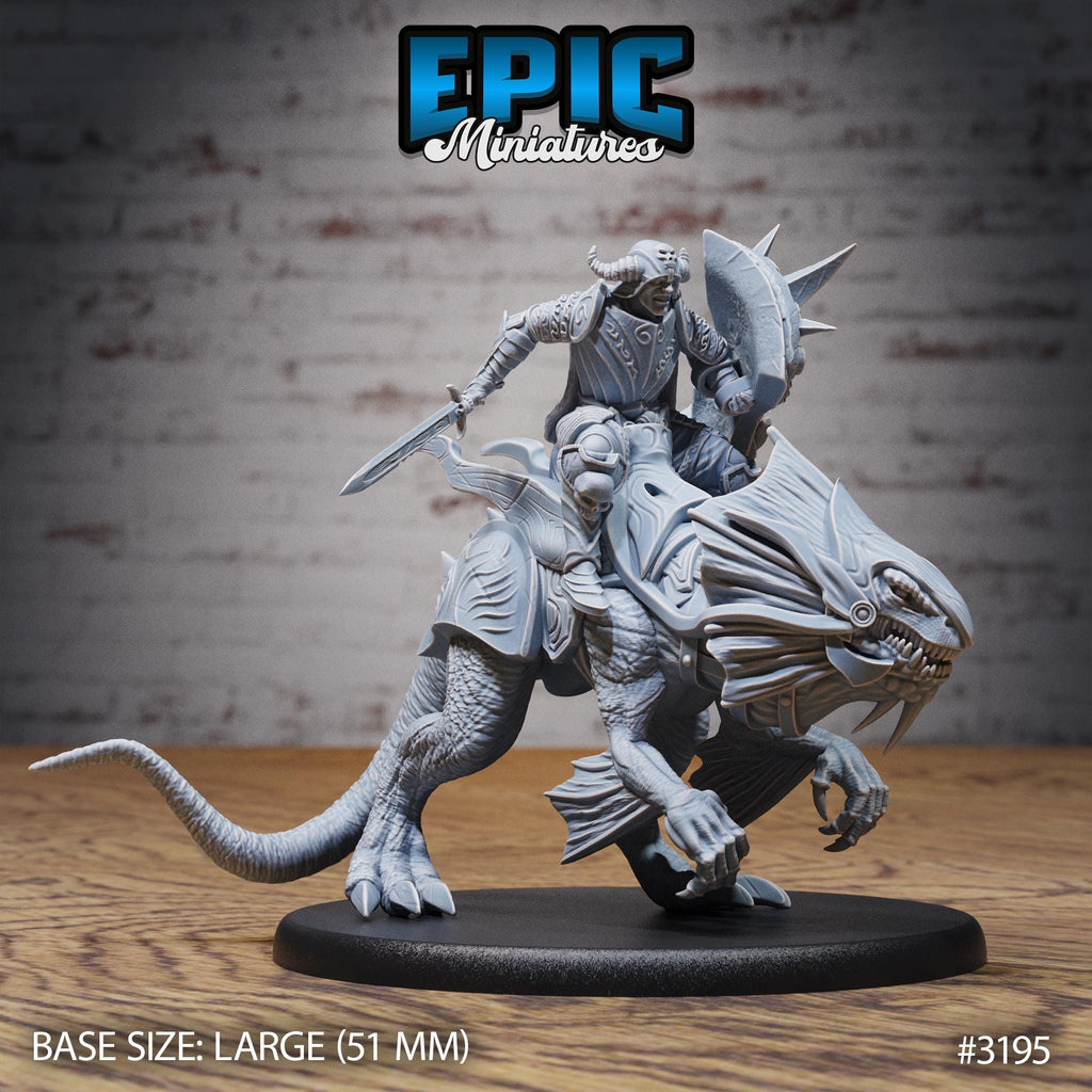 Hunters Guild Drake Knight Option #3195 front DND miniature Dragons Reign 16k resin