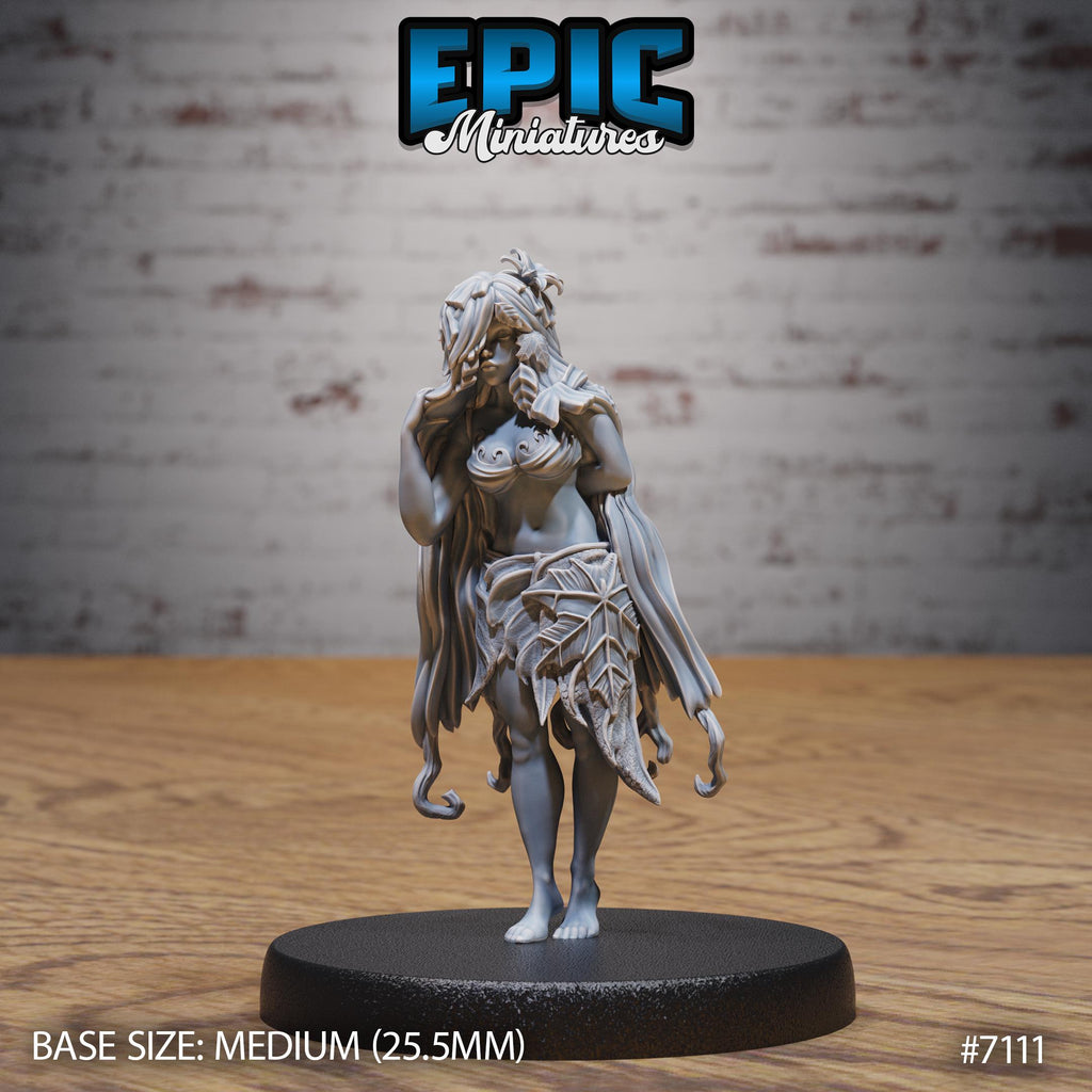 Dryad Option #7111 front DND miniature Natural Magic 16k resin